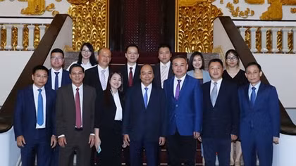 PM receives leaders of Chinese firms operating in Vietnam