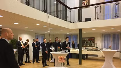 Vietnam-Netherlands relations enjoy growth