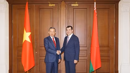 Minister To Lam visits Belarus