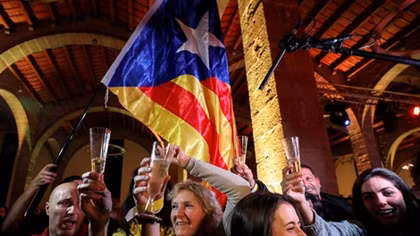 Catalan separatists win vote, thwarting Rajoy's bid to solve crisis