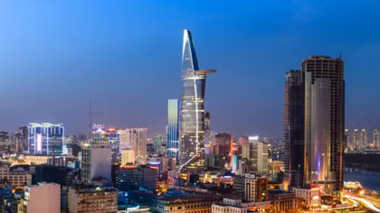 HCM City aims for 8.3%-8.5% GRDP growth in 2018