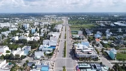 New axis road to boost development in southwestern region