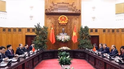 PM Nguyen Xuan Phuc receives Chinese Minister of Public Security