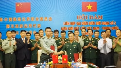 Cao Bang reviews enforcement of Vietnam-China border documents
