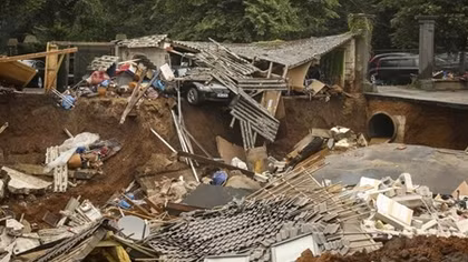 Europe floods: Death toll over 100 as rescues continue