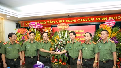 Public security press asked to promote pioneering position