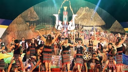 500 ethnic artists join cultural festival in Quang Nam