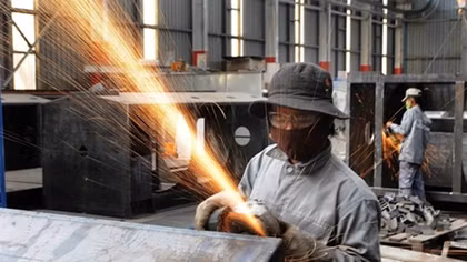 Việt Nam enhances partnership with France