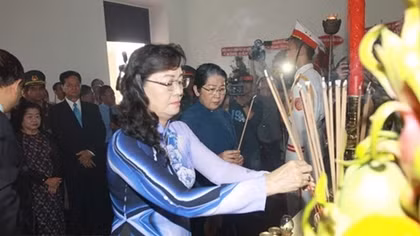 HCM City leaders commemorate President Ho Chi Minh on birth anniversary