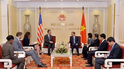 Minister of Public Security receives new US Ambassador to Vietnam