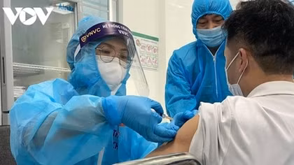 Vietnam targets herd immunity with COVID-19 by early 2022