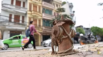 Hanoi lacks water sources for fire fighting