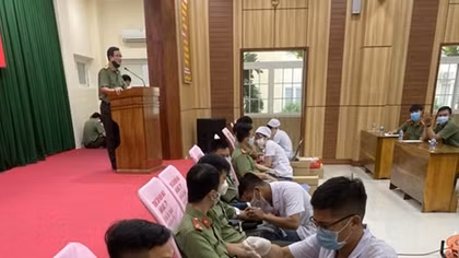 200 officers of Security Guard Command join blood donation day 