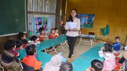 Devoted young teachers in mountainous areas