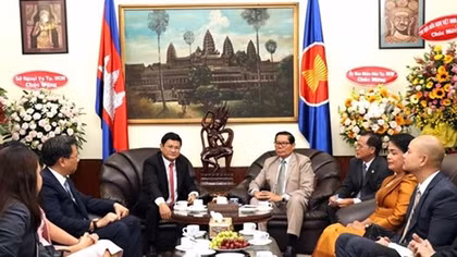 HCM City vows to strengthen Vietnam-Cambodia ties