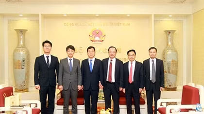 MPS leader receives international guests