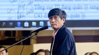 Jail time of 7-8yrs proposed for police official in gambling scandal