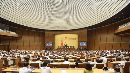 Resolution on specific financial-budgetary mechanisms for Hanoi gets NA approval