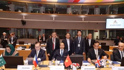 Deputy FM: PM Phuc’s Europe tour manifests Vietnam’s responsibility