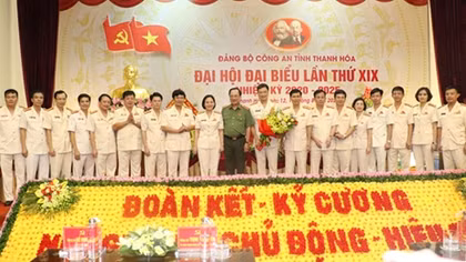 Thanh Hoa provincial police organize Party Congress