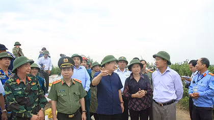 Maximum efforts to minimize damages of hurricane