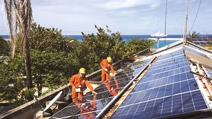 Generating electricity with solar panels