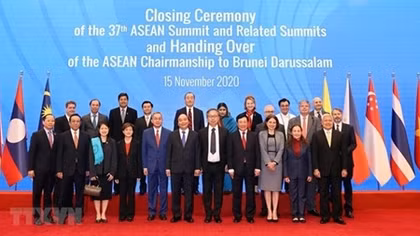 37th ASEAN Summit and Related Summits wrap up successfully