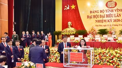Vinh Phuc donate VND 5 billion to flood-hit Central provinces