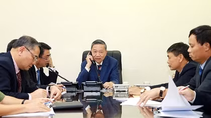 Minister To Lam makes phone call to U.K. Home Secretary