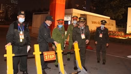 Hanoi Police Chief inspects security protection at National Convention Center