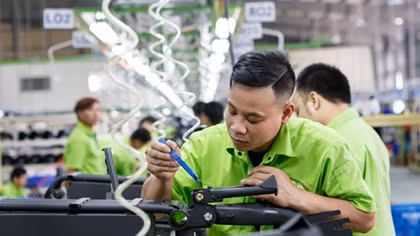 Vietnam urged to focus on making 2-wheel vehicles