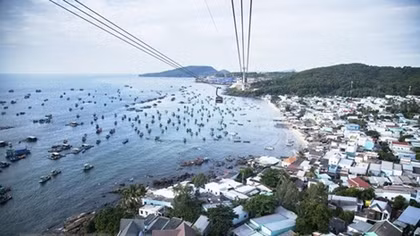 Phu Quoc island welcomes over 72,500 tourists during five-day holiday