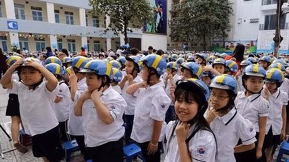 Programme encourages children to wear helmets