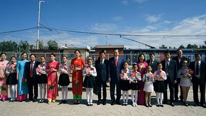 Minister To Lam visits school named after President Ho Chi Minh in Ulan Bator