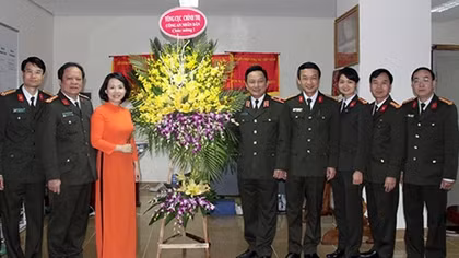 Leaders of G.D 3 honor policewomen 