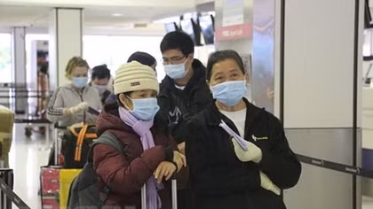 More than 340 Vietnamese citizens flown home from Russia