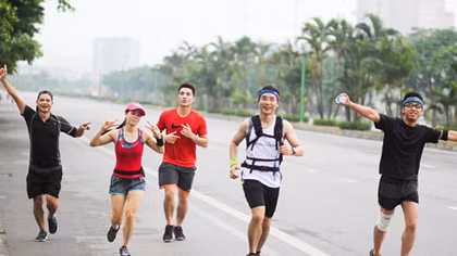 Marathon to raise funds for the poor in Hanoi
