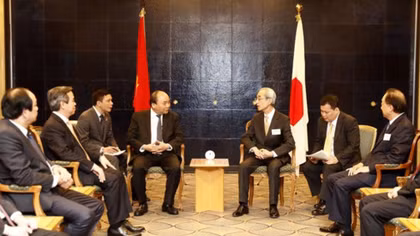 Prime Minister meets Japanese entrepreneurs