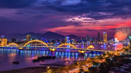 Umbrella installation to debut in Danang