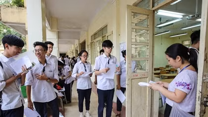 Nearly one million students begin national high school exam