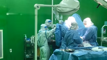 COVID-19-infected mother gives birth in Da Nang
