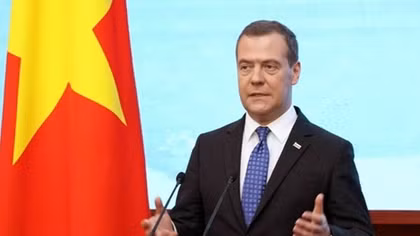 Russian Prime Minister concludes official trip to Vietnam