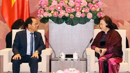 NA Chairwoman hosts RoK ambassador