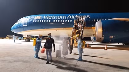 Vietnamese citizens brought home from Russia