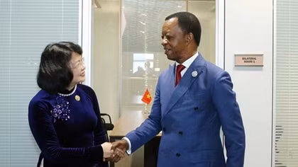 Vice President meets foreign leaders on NAM Summit sidelines