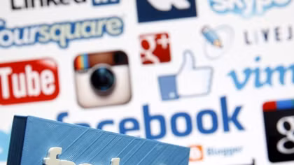 Young Vietnamese people greatly affected by social media