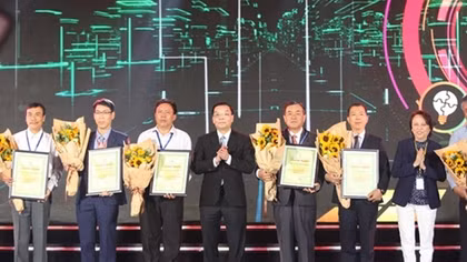 Awards recognize Vietnamese firms with high-quality products