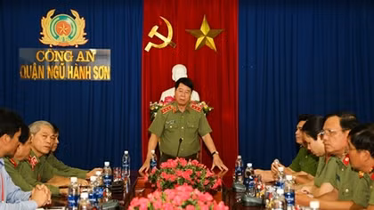 Deputy Minister Bui Van Nam inspects security work for APEC in Ngu Hanh Son 