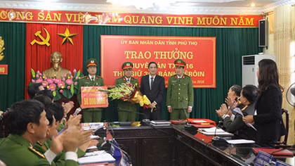 Phu Tho Police excellently complete their tasks in 2017