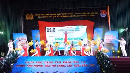 Youths of Public Security Forces hold event in following Uncle Ho’s 6 teachings